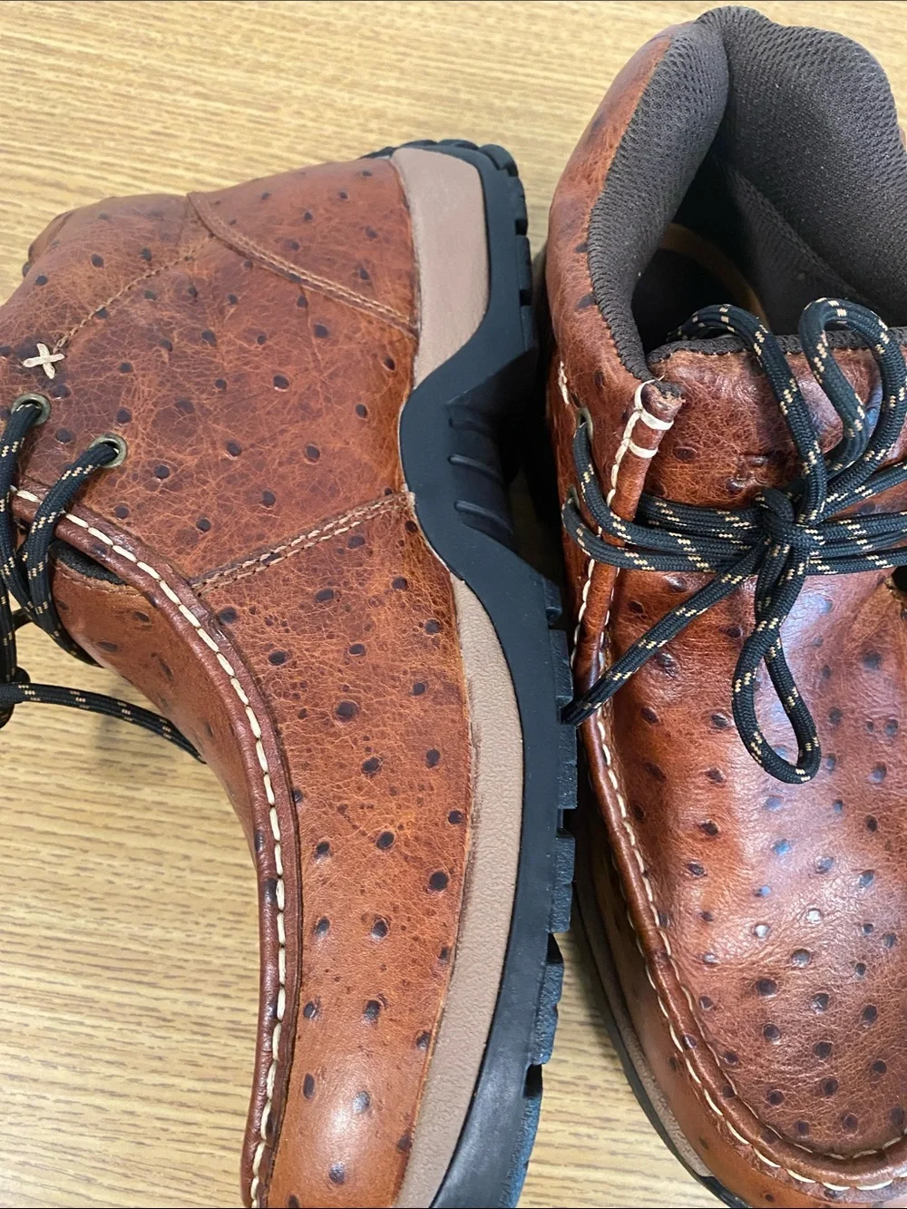 Roper Men's Stirrup Ostrich Print Moc Toe Chukka Boots